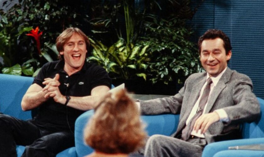 « Canal+ » fête ses 40 ans : Depardieu, Denisot... À quoi ressemblaient les premières minutes d’antenne