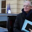 Le Premier ministre français Michel Barnier à son arrivée lundi 4 novembre 2024 à l'hôtel de Matignon à Paris