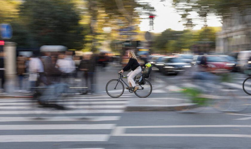 Zone à trafic limité dans l’hypercentre de Paris : «A terme, les gens vont utiliser d’autres modes de déplacement»