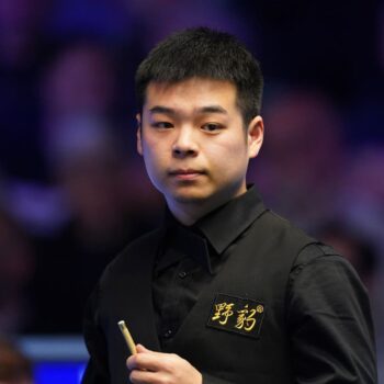 Pang Junxu sinks Ronnie O’Sullivan with successive century breaks in Nanjing