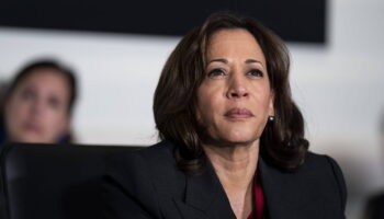 Kamala Harris parle français, et il y a une raison peu commune à cela