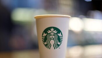 Starbucks brings back retro touch with hand-written names on cups