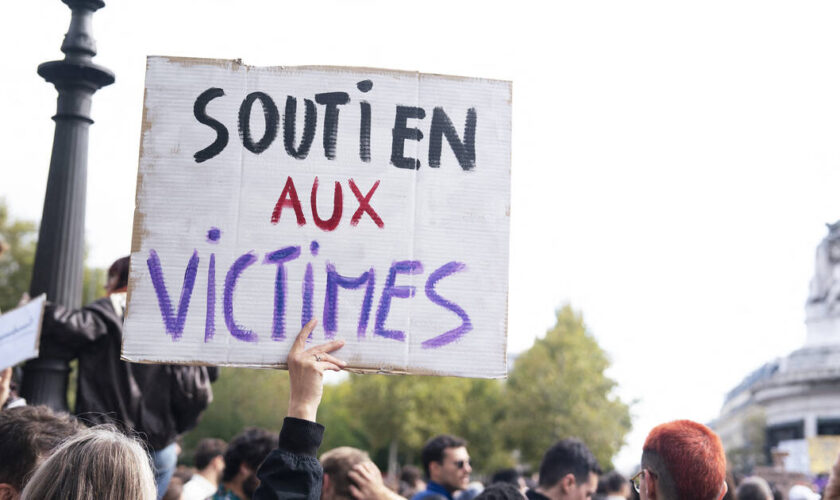 Violences conjugales : le ministère de l’Intérieur a enregistré 271 000 victimes en 2023, une hausse de 10 % sur un an