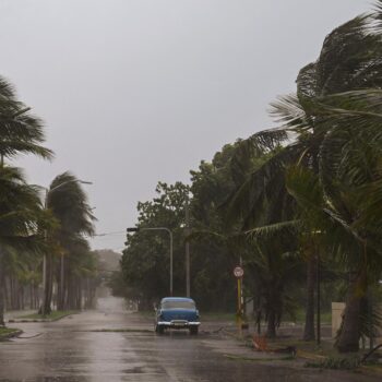 À Cuba, l’ouragan Rafael touche terre pendant que l’île est à nouveau plongée dans le noir