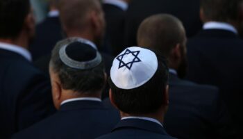 Antisemitismus : Bundestag verabschiedet Antisemitismus-Resolution