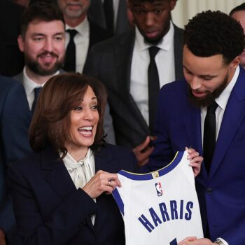 Harris supporter Stephen Curry holds no 'ill will' after Trump's victory