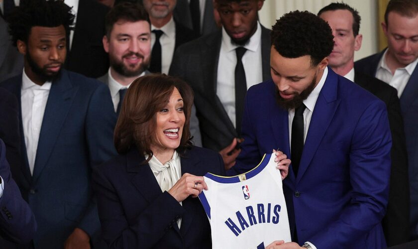 Harris supporter Stephen Curry holds no 'ill will' after Trump's victory