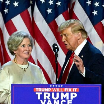 Donald Trump et Susie Wiles le 6 novembre 2024 à West Palm Beach, en Floride