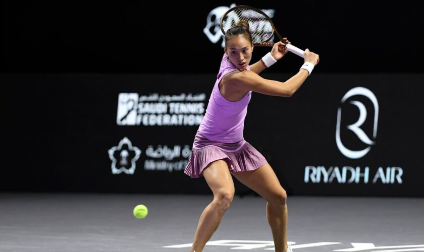 Zheng Qinwen powers into final on debut at WTA Finals