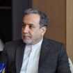 Le ministre iranien des Affaires étrangères, Abbas Araghchi, à Koweït City, le 22 octobre 2024