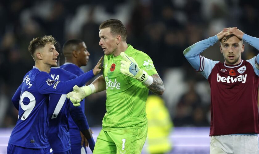 Jordan Pickford secures Everton hard-fought point at West Ham