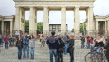 A Paris Photo, Diane Meyer pourchasse le fantôme du mur de Berlin