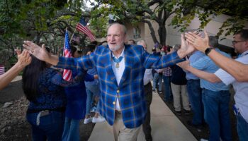 Veterans deserve 'national moment of gratitude' on Veterans Day to help heal 'unseen wounds'