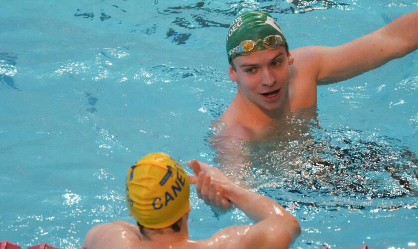 Léon Marchand de retour en compétition en France à Montauban avec un chrono insolent