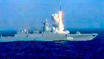 Russian hypersonic missile warship conducts drills in English Channel