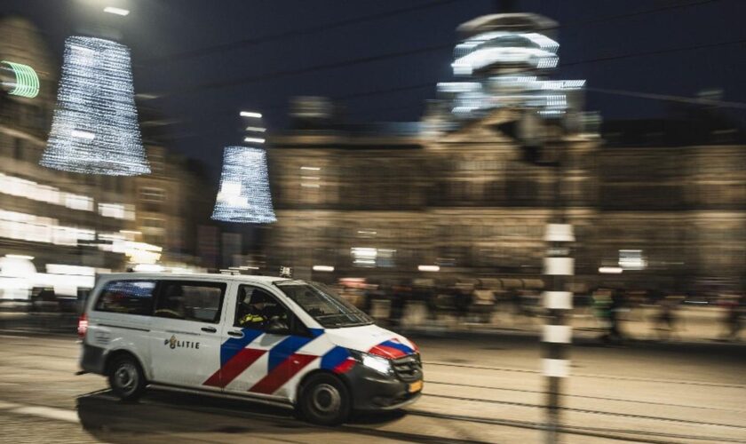 Amsterdam : le Premier ministre néerlandais dénonce une « violence antisémite pure et simple »