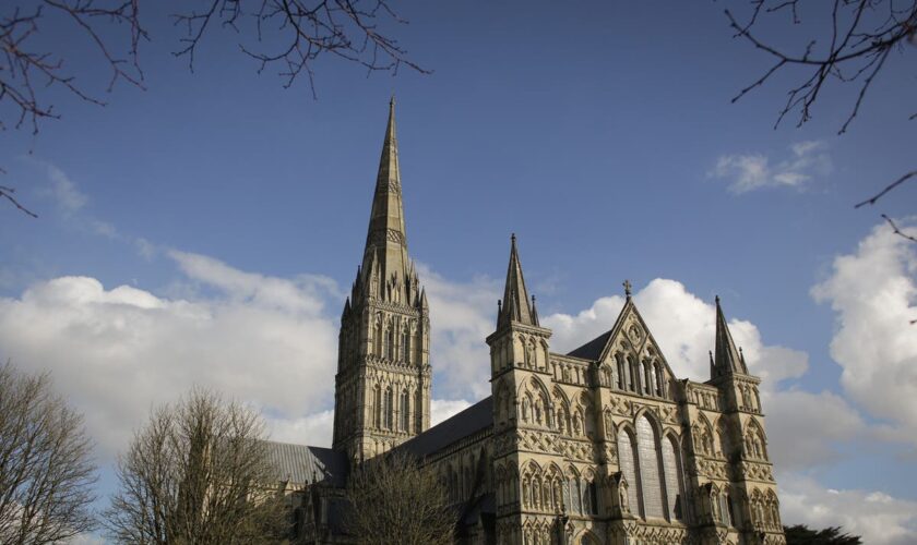 Just 90 days to raise £90,000 to return 13th-century Bible to Salisbury Cathedral where it was written