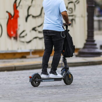 Black Friday vélos et trottinettes électriques : des trottinettes électriques à moins de 200 euros, des modèles à ne pas manquer