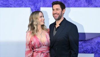 John Krasinski élu homme le plus sexy du monde en 2024 selon « People », Emily Blunt est ravie