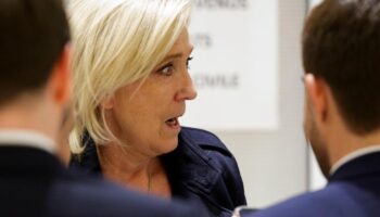 Procès des assistants parlementaires : “Un sacré coup aux ambitions de Marine Le Pen”