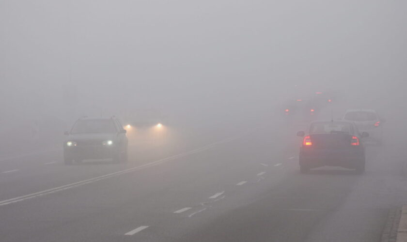 Comment utiliser les feux de brouillard ? De nombreux automobilistes le font mal et risquent une amende salée