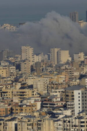 EN DIRECT - Guerre au Proche-Orient : de nouvelles frappes israéliennes contre la banlieue sud de Beyrouth