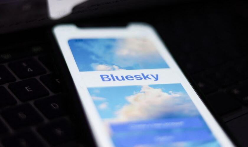 Le réseau social Bluesky est pour l'instant seulement disponible sur invitation.