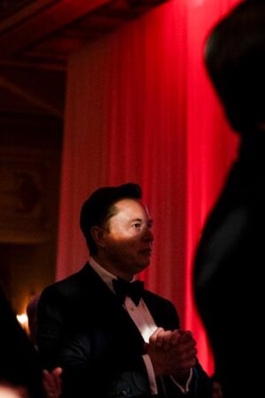 À Mar-a-Lago, Elon Musk imprime sa marque sur le futur gouvernement Trump