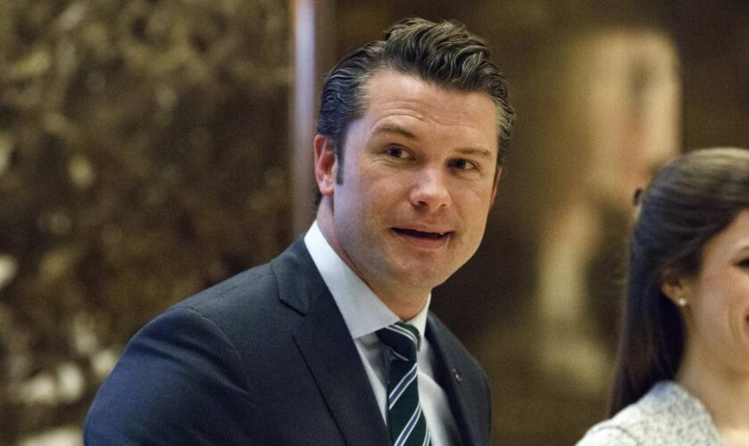 Pete Hegseth, choisi par Trump pour diriger le Pentagone, accusé d’agression sexuelle en 2017