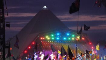 Glastonbury tickets 2025 live: Half of general admission tickets have sold as fans endure ‘horrendous’ queue