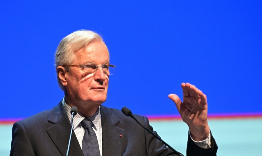 Le Premier ministre Michel Barnier aux Assises des Départements, à Angers, le 15 novembre 2024