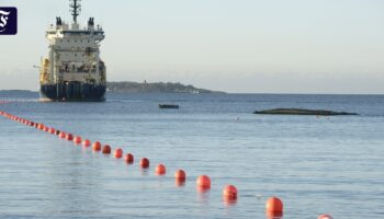 Ermittlungen nach Ausfall von Glasfaserkabel durch Ostsee