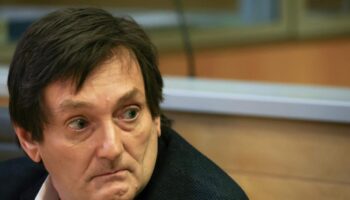 « Je voudrais vous demander pardon » : Pierre Palmade condamné à cinq ans de prison dont deux ans ferme