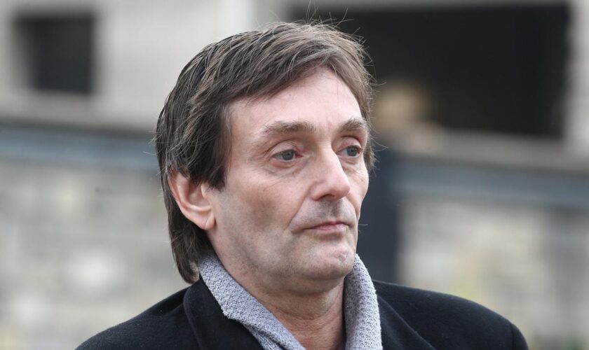 Pierre Palmade face à la justice pour avoir blessé trois personnes en conduisant sous l’emprise de la drogue