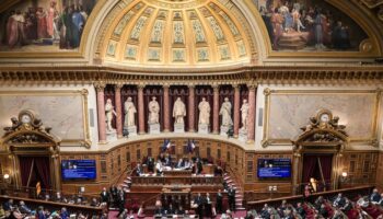 Budget de la Sécu : le Sénat vote une nouvelle « contribution » de 7 heures de travail sans rémunération par an