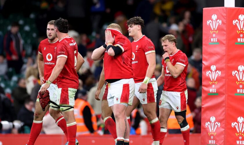 Broken Wales face rugby’s biggest test as Warren Gatland aims to avoid another new low