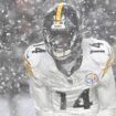 Steelers' George Pickens gets into it with Browns player on final play of blizzard game, held back by security