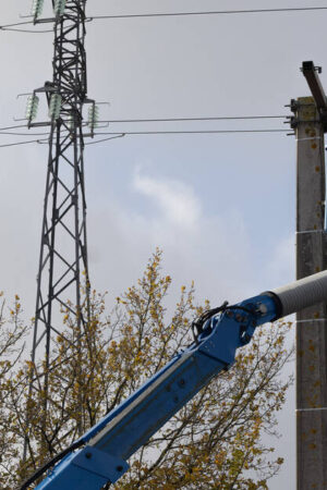 Neige, verglas et vent après la tempête Caetano : 200 000 foyers privés d’électricité et 51 départements en vigilance jaune