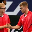 Alexis et François Lebrun remportent les championnats du monde de tennis de table, une première historique