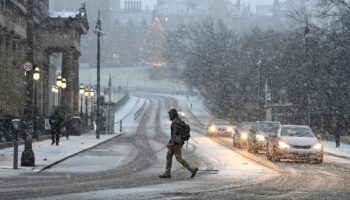 Sturmtief Bert: Sturm sorgt für Verkehrschaos in Großbritannien und Irland