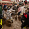 Valence : un ouvrier meurt lors de l’effondrement d’un toit d’une école touchée par les inondations