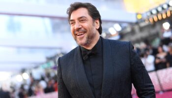 Javier Bardem n’a pas voulu rencontrer les frères Menendez avant de tourner la série, il explique pourquoi