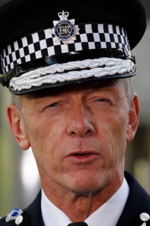 Ex-Met Police chief urges ministers to 'look closely' at report calling for end of non-crime hate incidents