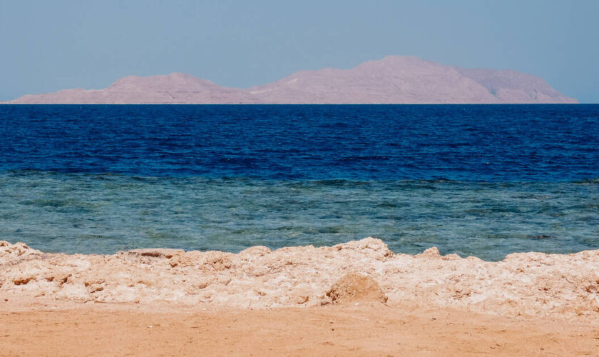 Egypte : une vingtaine de touristes disparus après le naufrage d’un bateau en mer Rouge