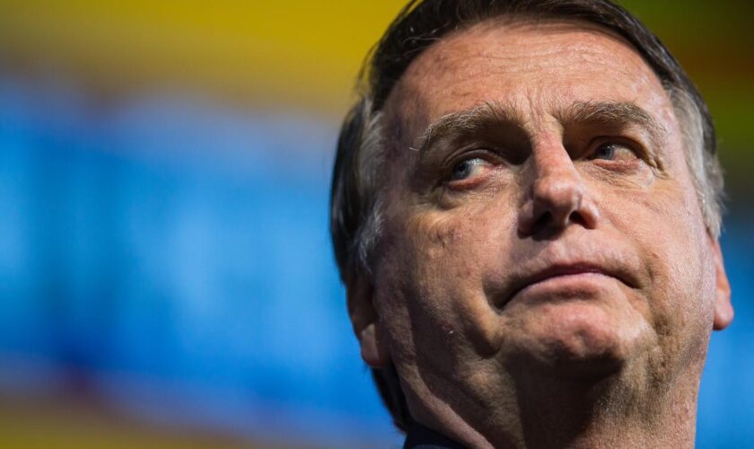 Brasiliens Ex-Präsident: Jair Bolsonaro wollte  Armeespitze laut Bericht zu Putsch überreden