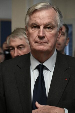 Barnier menacé de censure : Le Pen et Bardella maintiennent la pression, malgré la concession sur l’électricité