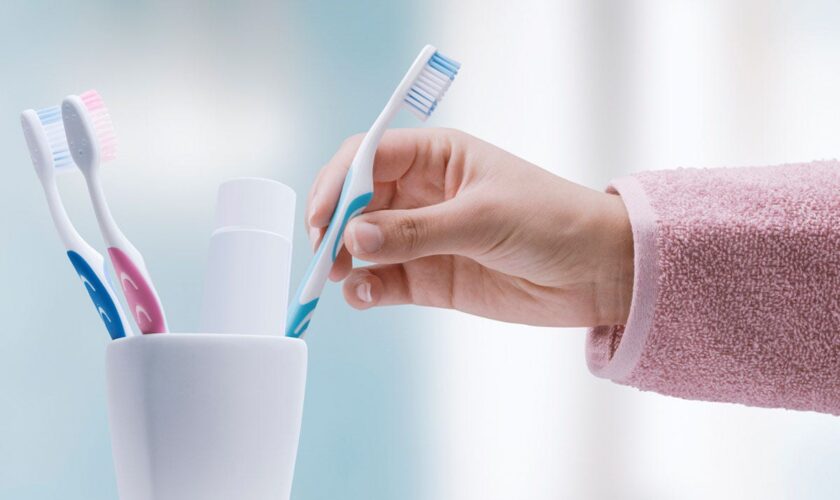 ‘I’m a dentist – here’s why you should never keep your toothbrush near the toilet’