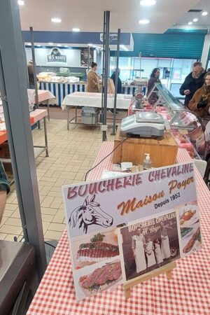 À Mantes-la-Jolie, l’insolent succès de l’une des dernières boucheries chevalines d’Île-de-France