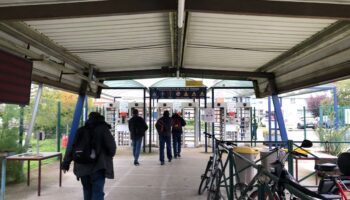 À Poissy, l’inquiétude des salariés de la dernière usine de production automobile d’Île-de-France