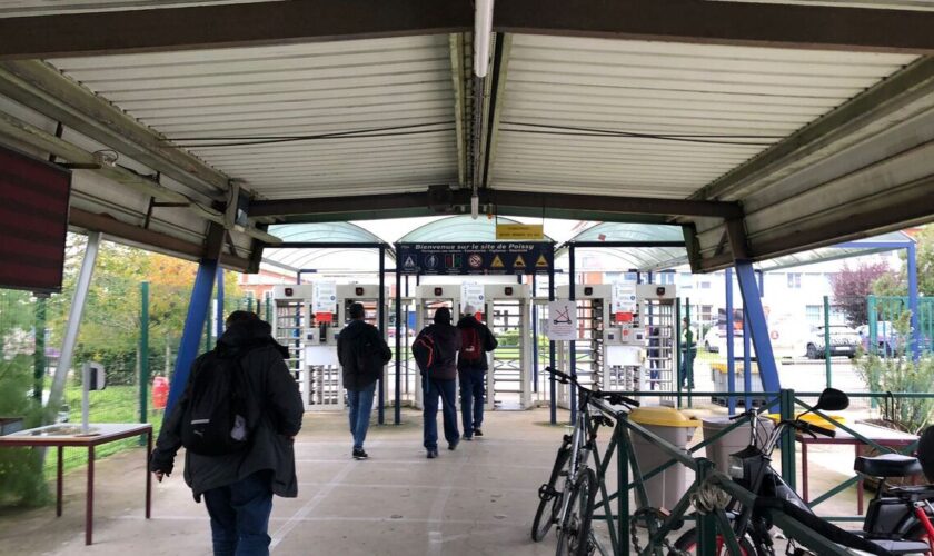 À Poissy, l’inquiétude des salariés de la dernière usine de production automobile d’Île-de-France